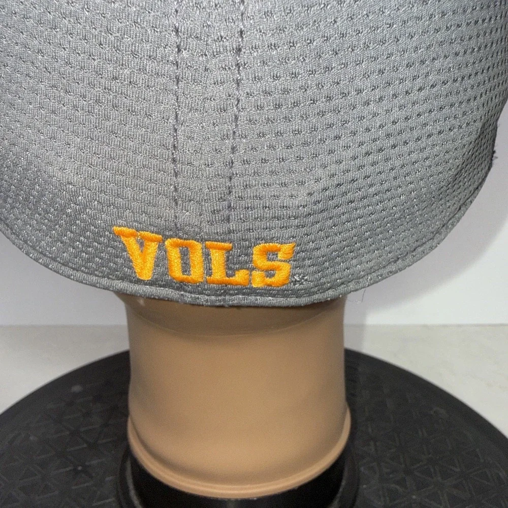 Tennessee Volunteers Vols New Era 39Thirty ORANGE  Hat Cap Medium/Large Size